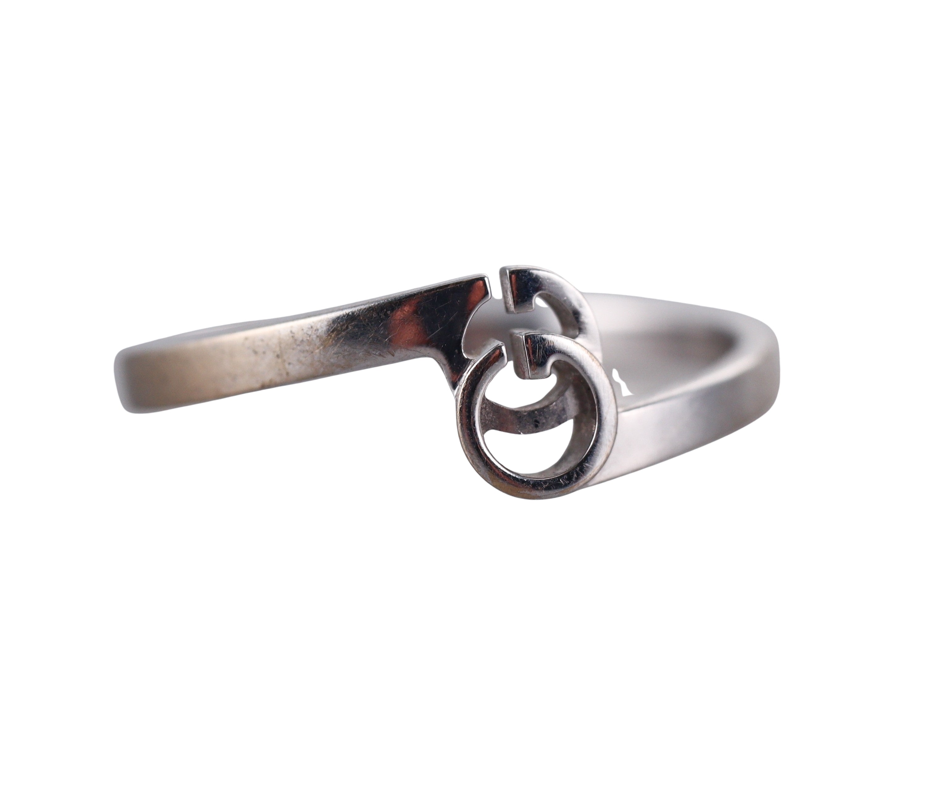 18k Gucci Running GG White Gold Ring Retail $920