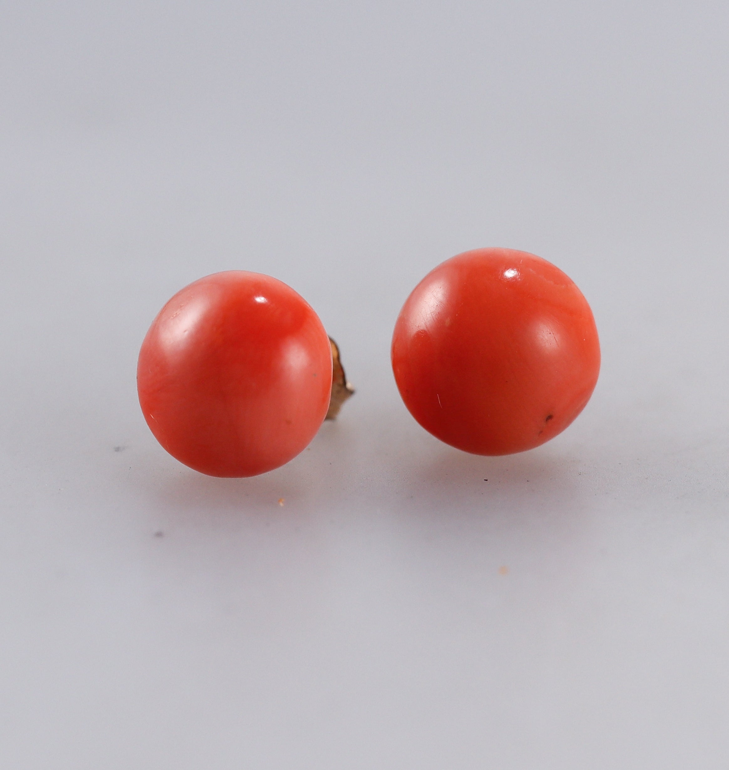 14k Gold Coral Stud Earrings