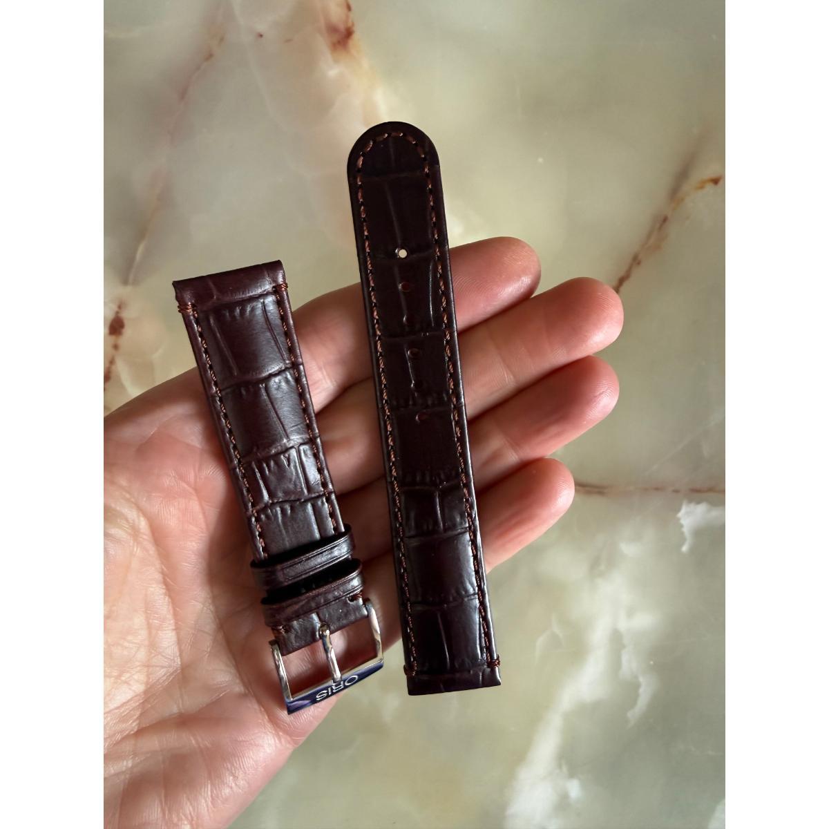Authentic Brown Leather Watch Strap Band 19mm w Buckle 5 19 52