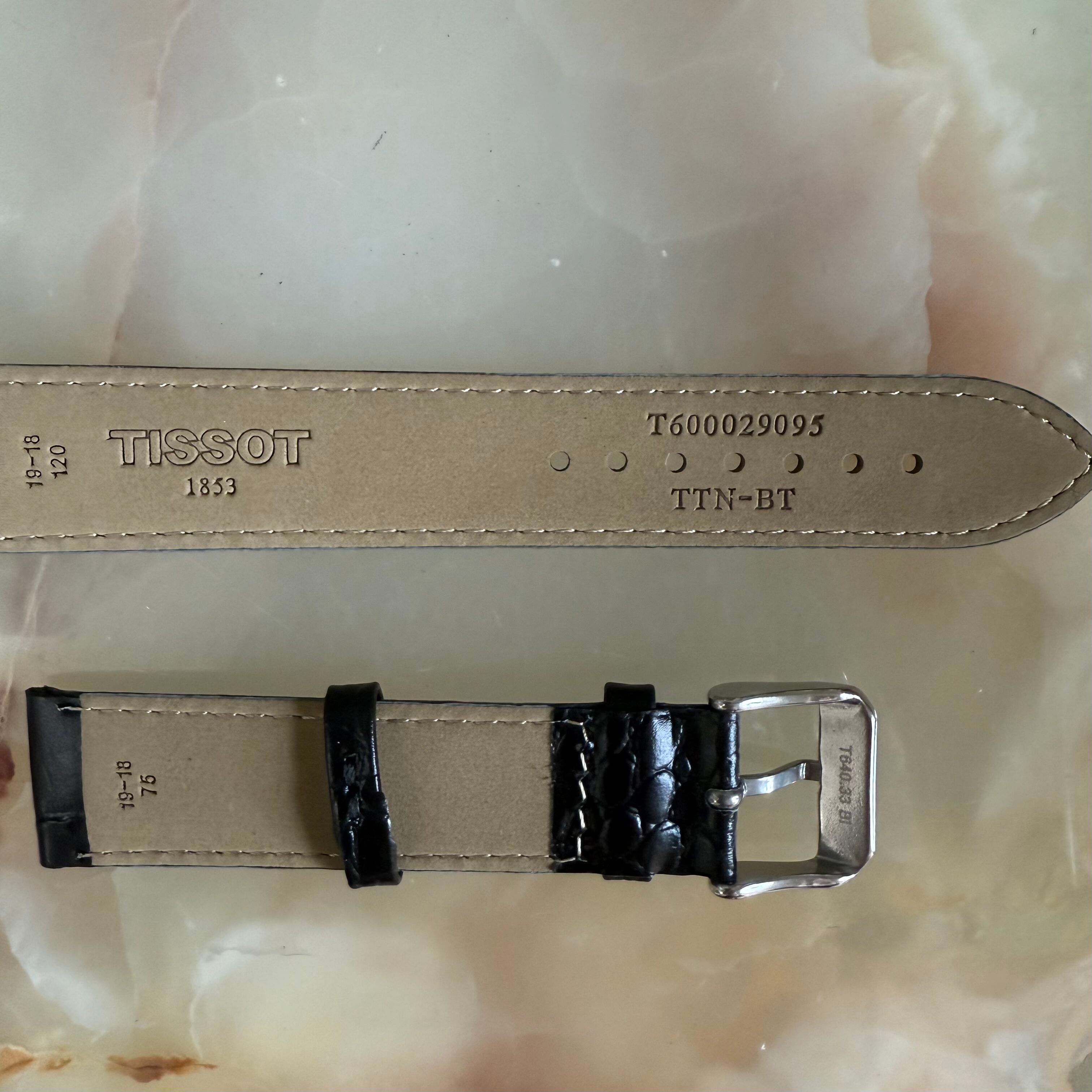 Authentic Tissot Back Crocodile Watch Strap Band 19mm w Buckle T600029095