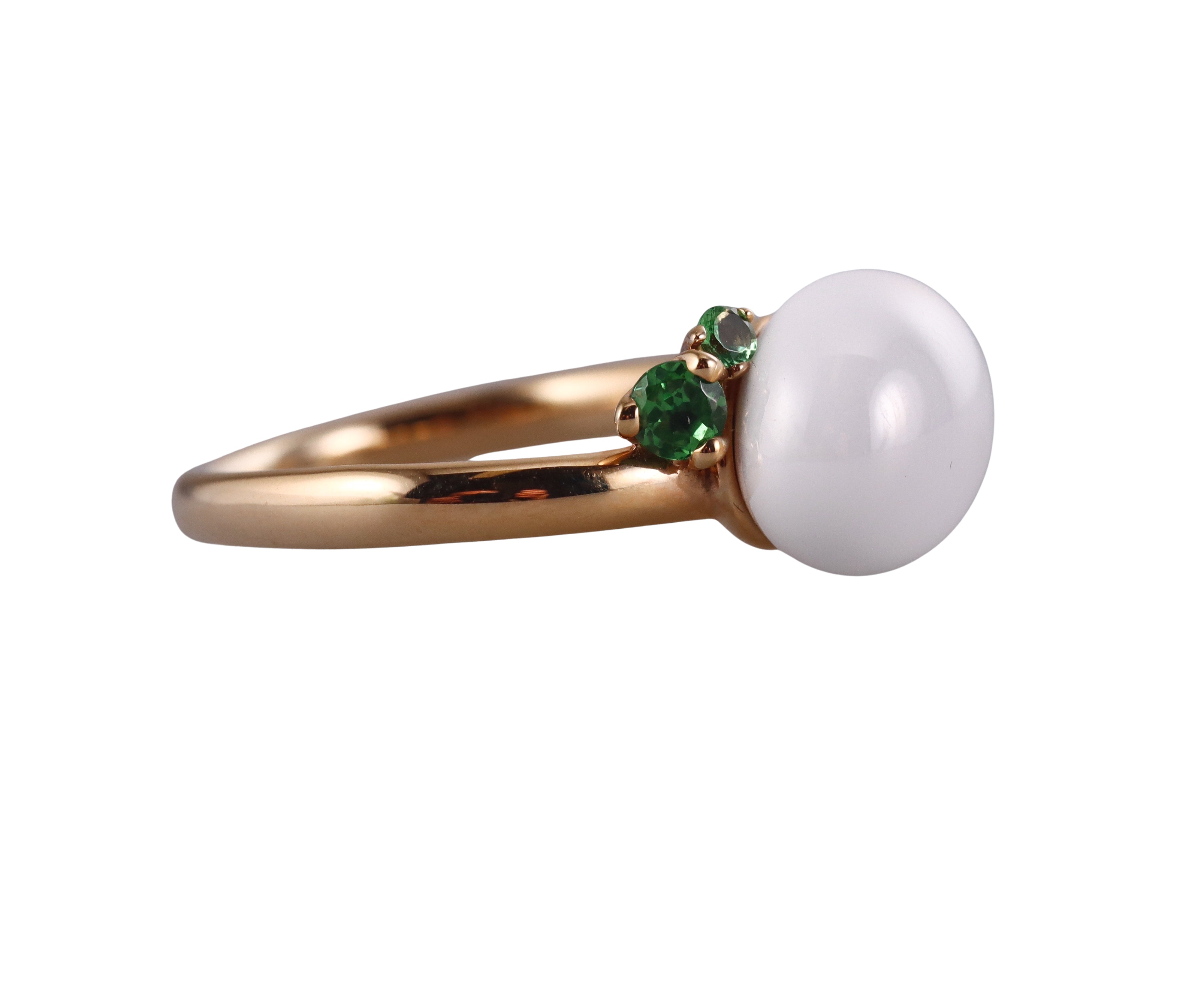 Pomellato Capri Collection 18k Yellow Gold White Ceramic Ring Retail $1490