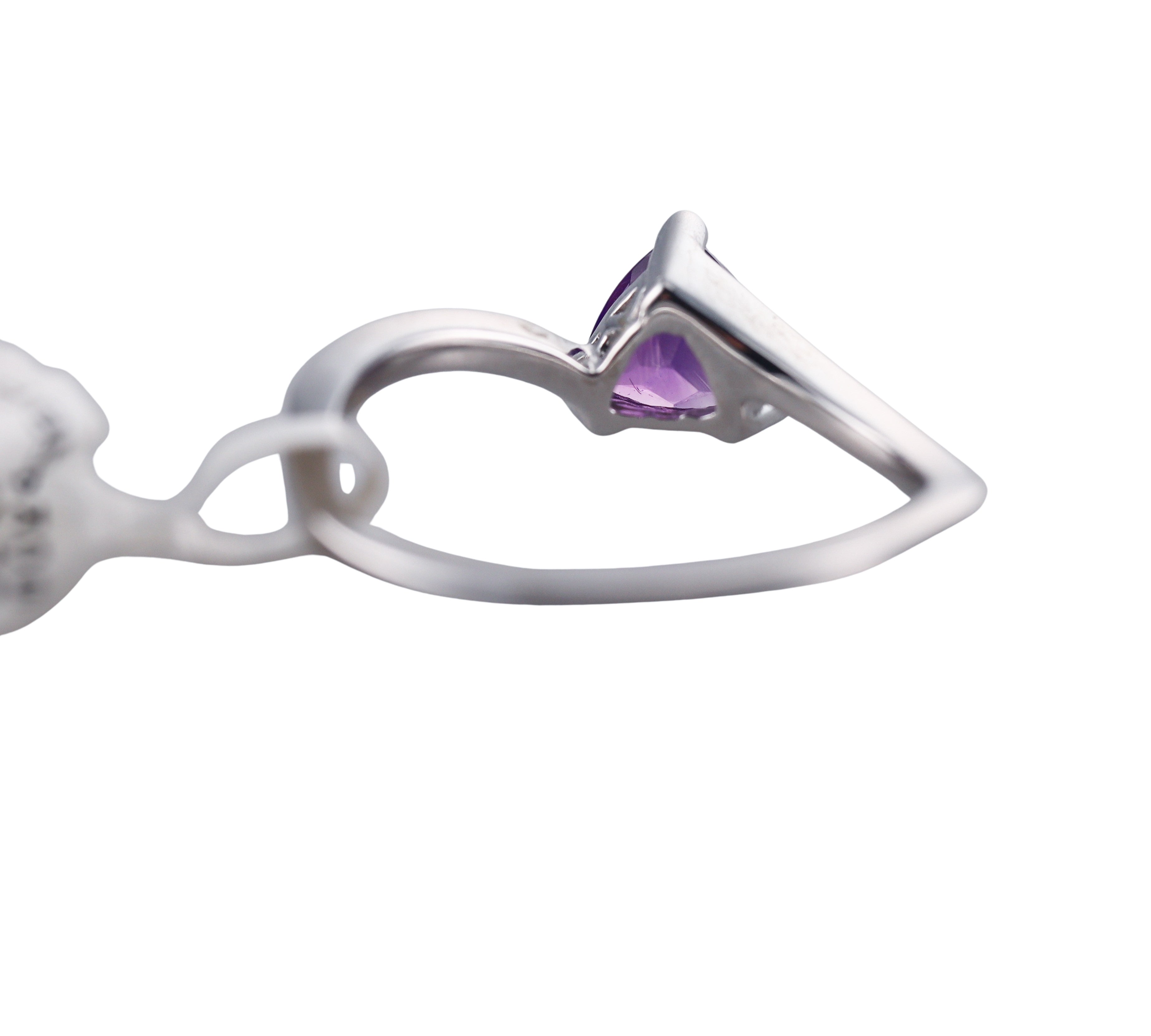 Kallati White Gold Amethyst Ring