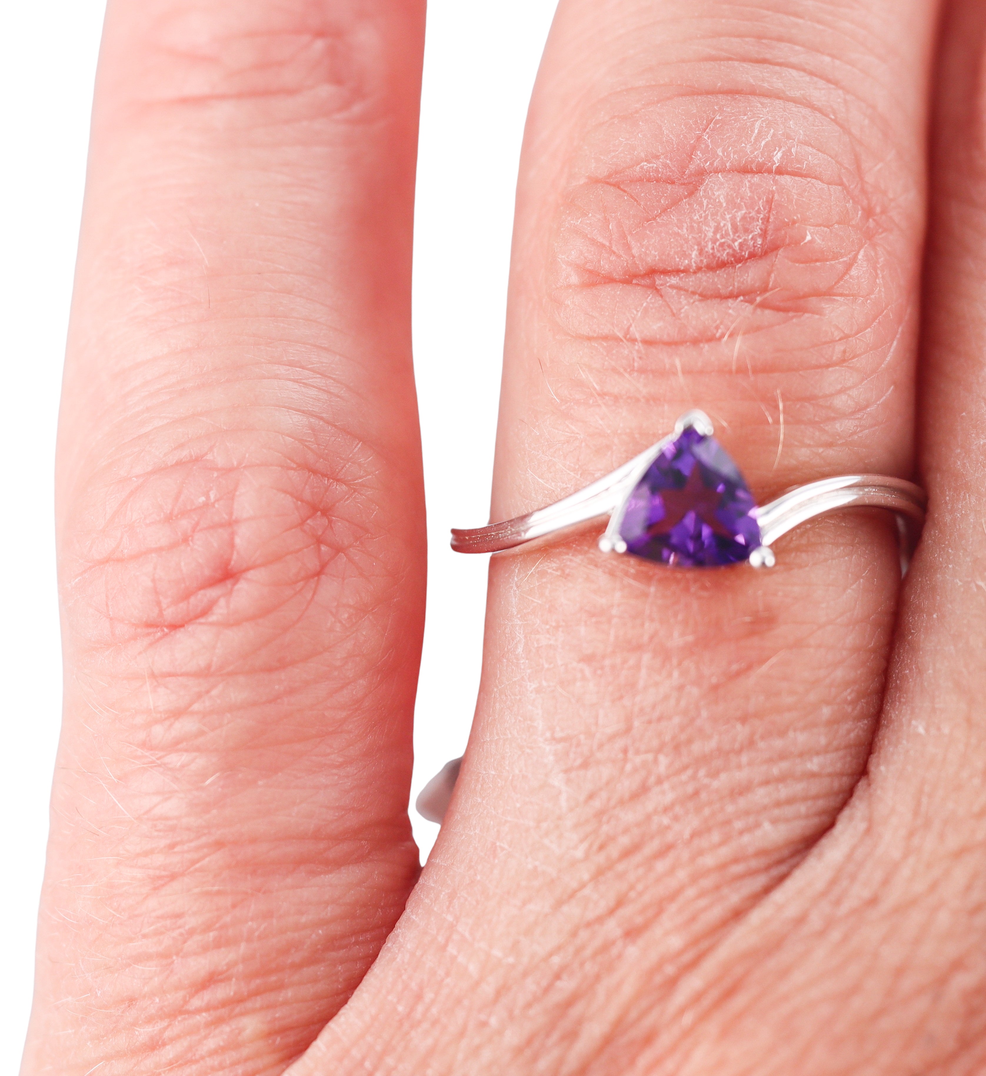 Kallati White Gold Amethyst Ring