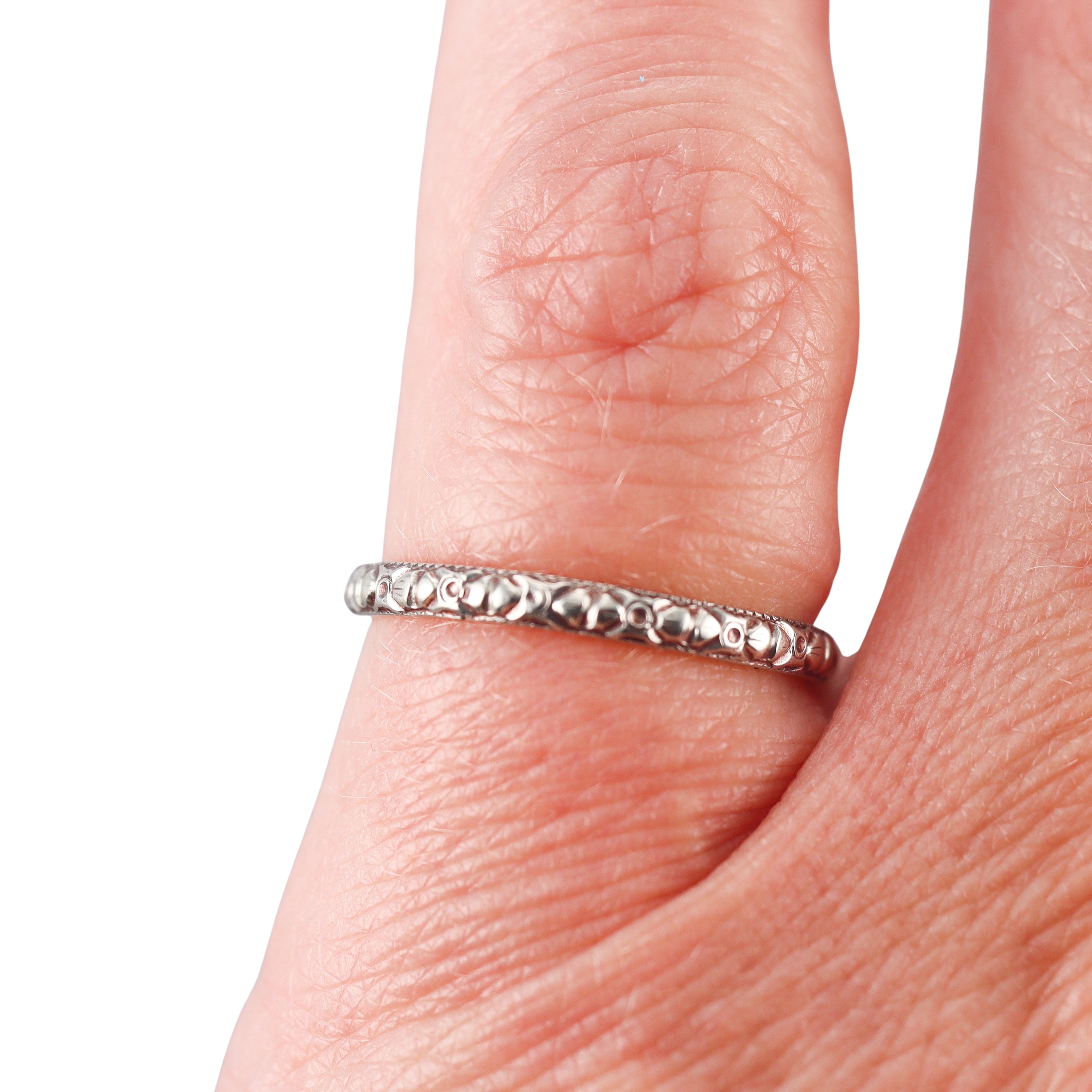 Art Deco 18k Blossom Wedding Band Ring