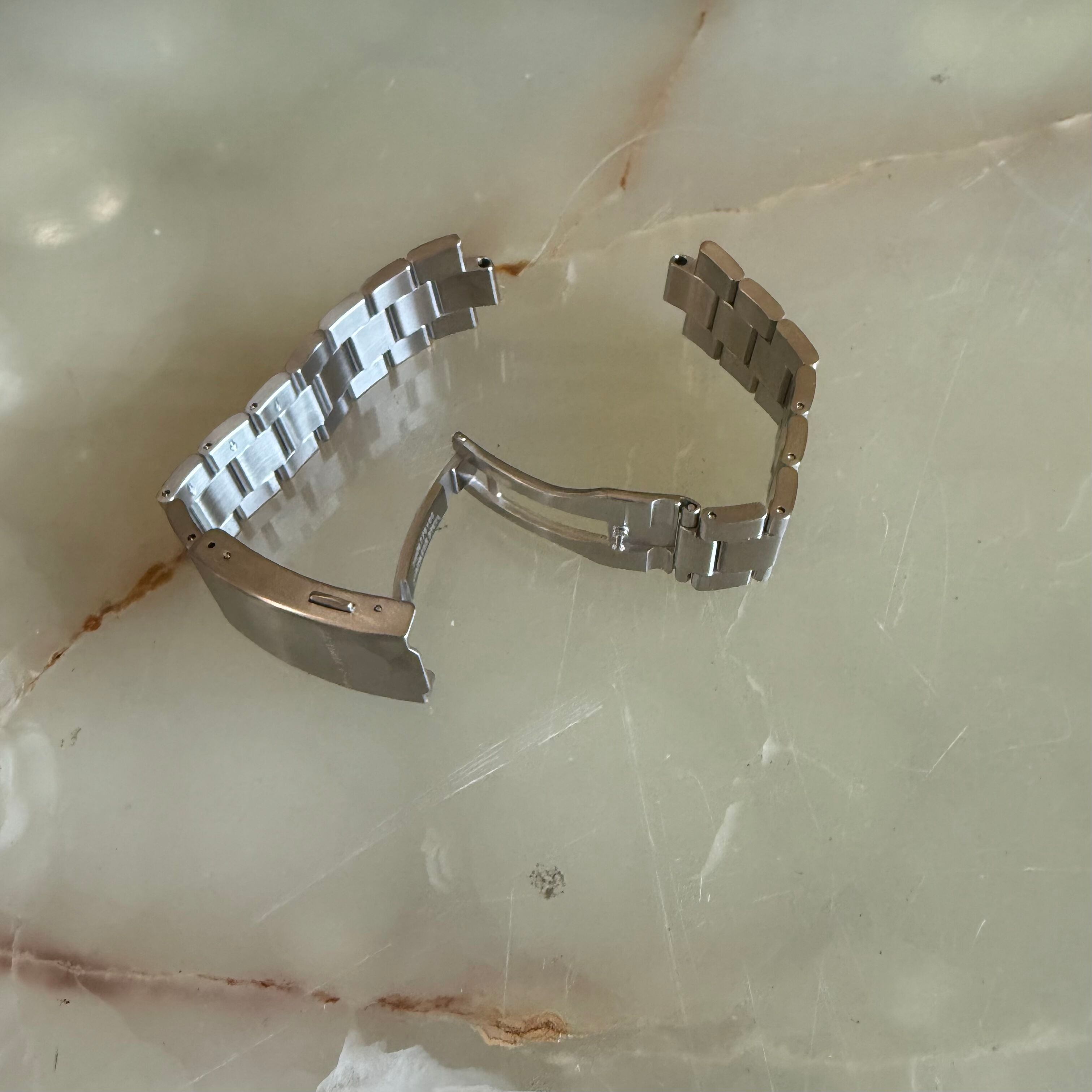 Authentic Hamilton Steel Watch Bracelet 21mm H605776100