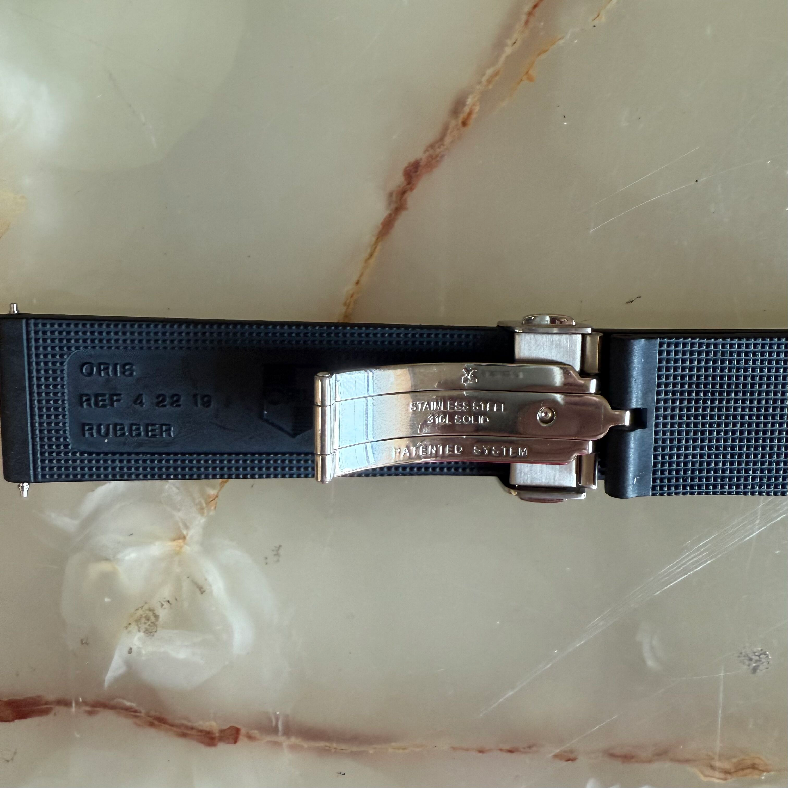 Authentic Oris Black Rubber Watch Strap Band 20mm w Deployant Buckle 42219