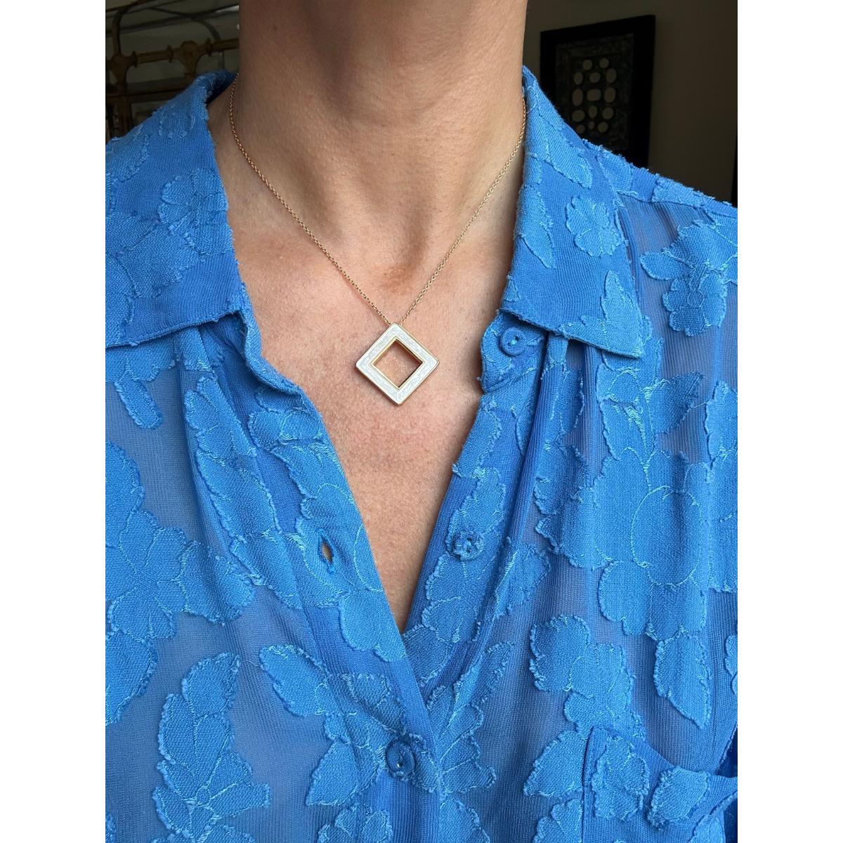 Lalique Losange Panthere Clear Crystal Gold Plated Pendant Necklace 10767300