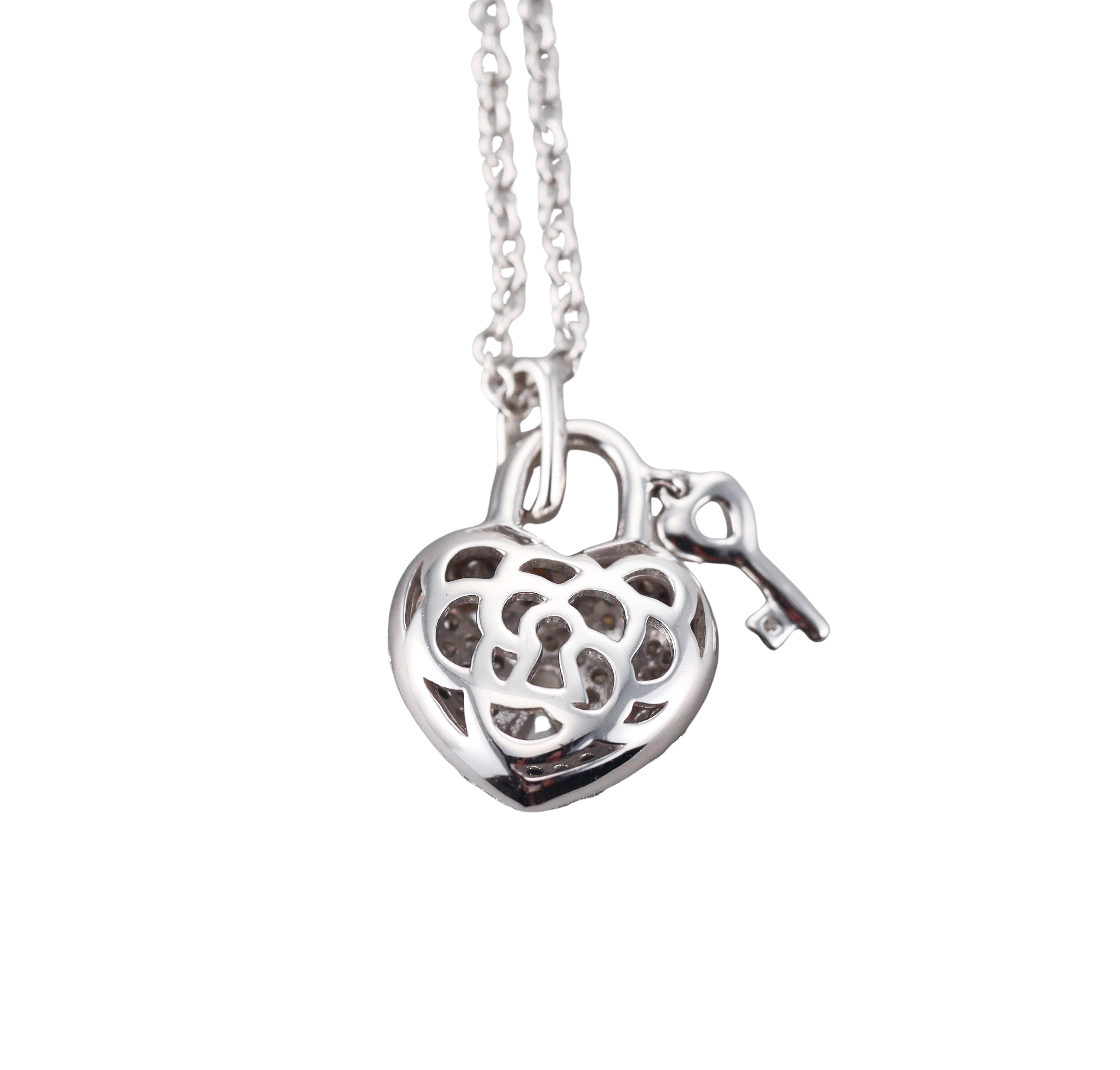 Memoire by Hearts on Fire 18k Gold Diamond Heart Padlock Pendant Necklace