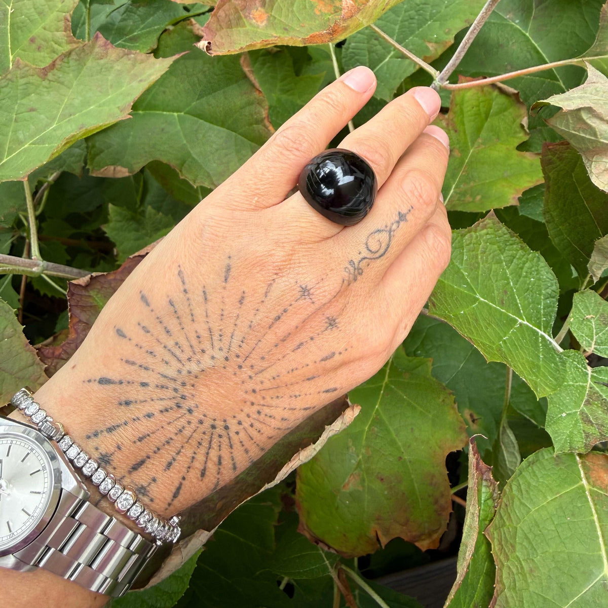 Lalique Epis Black Cabochon Crystal Ring 10657600