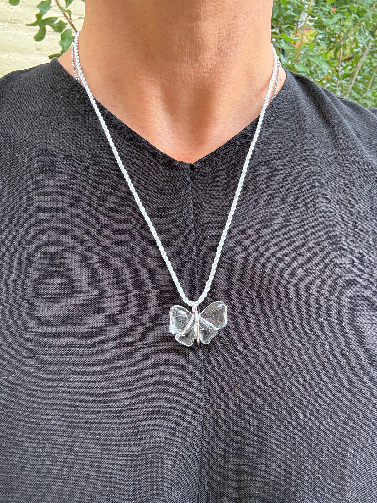Lalique Papillon Mauve Crystal Silver Butterfly Pendant Cord Necklace 7680600