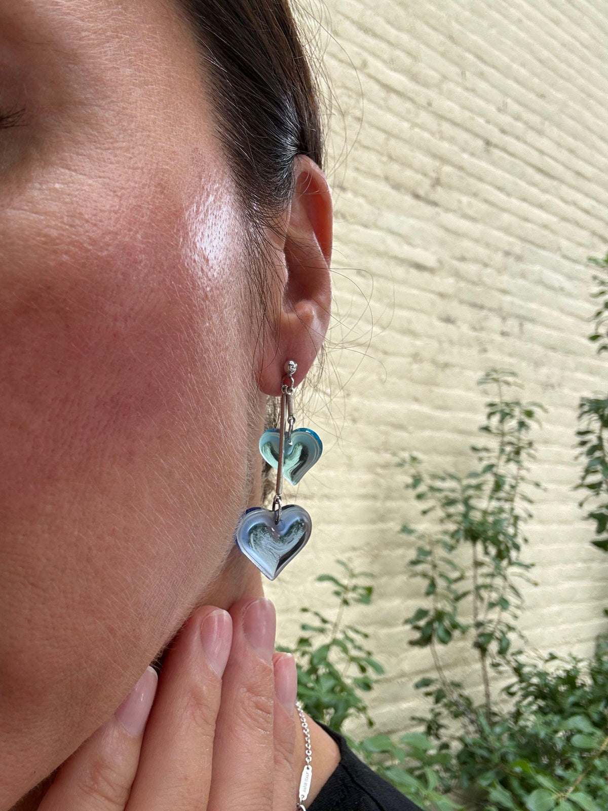 Lalique Amour Blue Crystal Sterling Silver Heart Drop Earrings 7765400