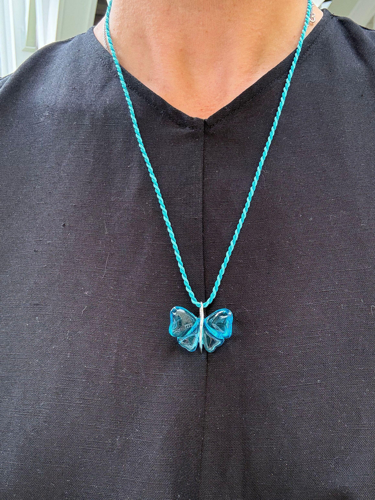 Lalique Papillon Light Blue Crystal Silver Butterfly Pendant Necklace 7680100