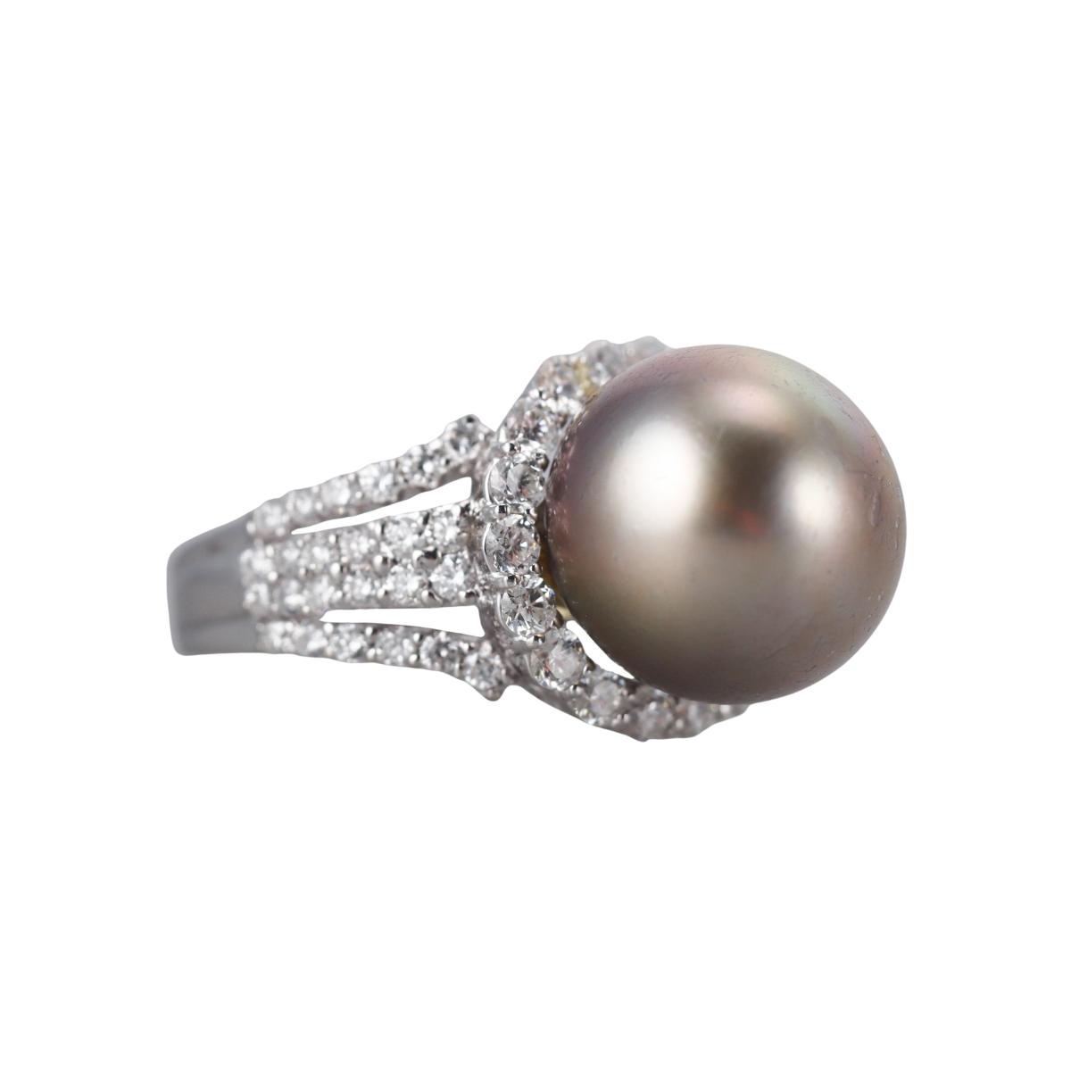 18k White Gold Tahitian South Sea Pearl Diamond Ring