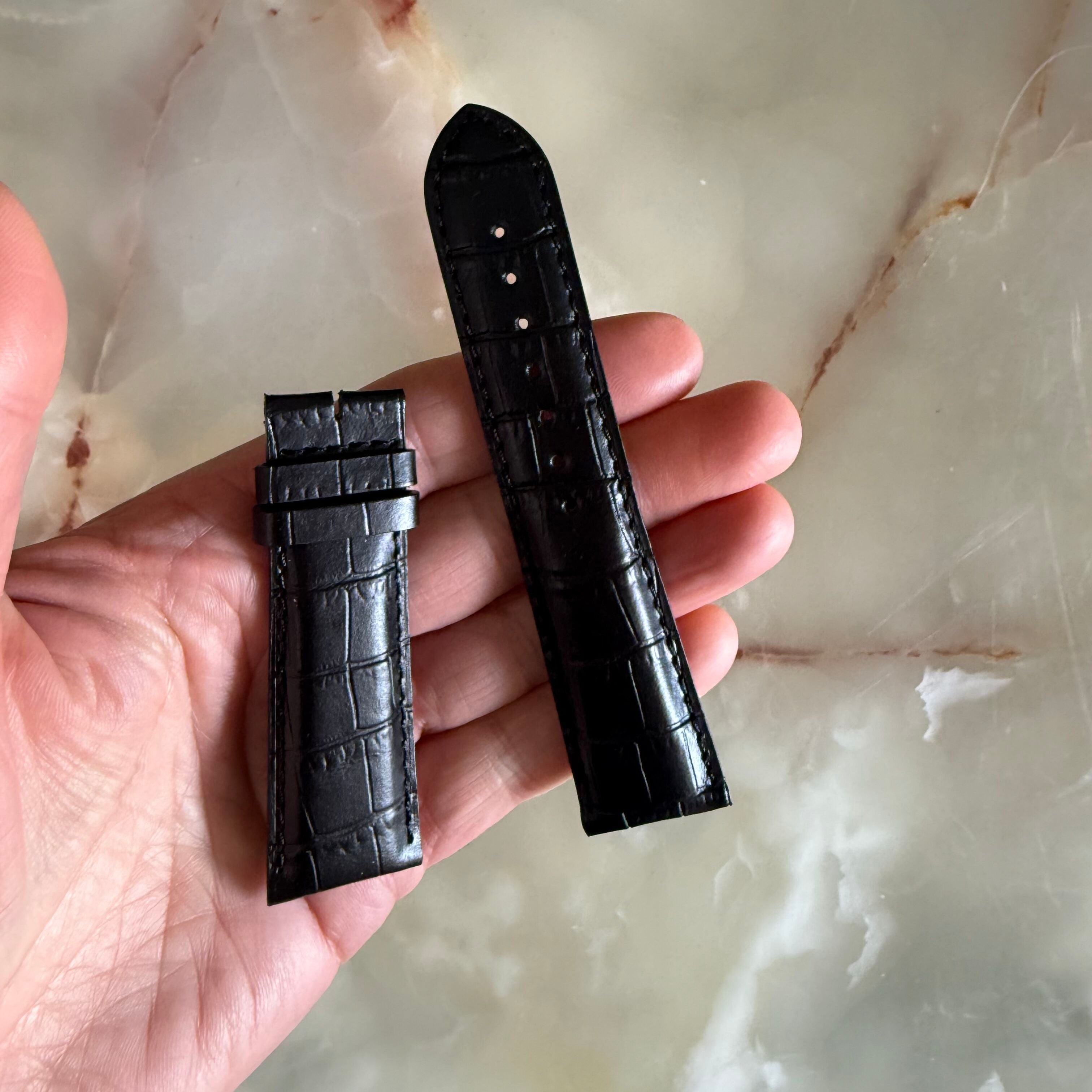 Authentic Longines Black Alligator Padded Watch Band Strap 23mm L682108161