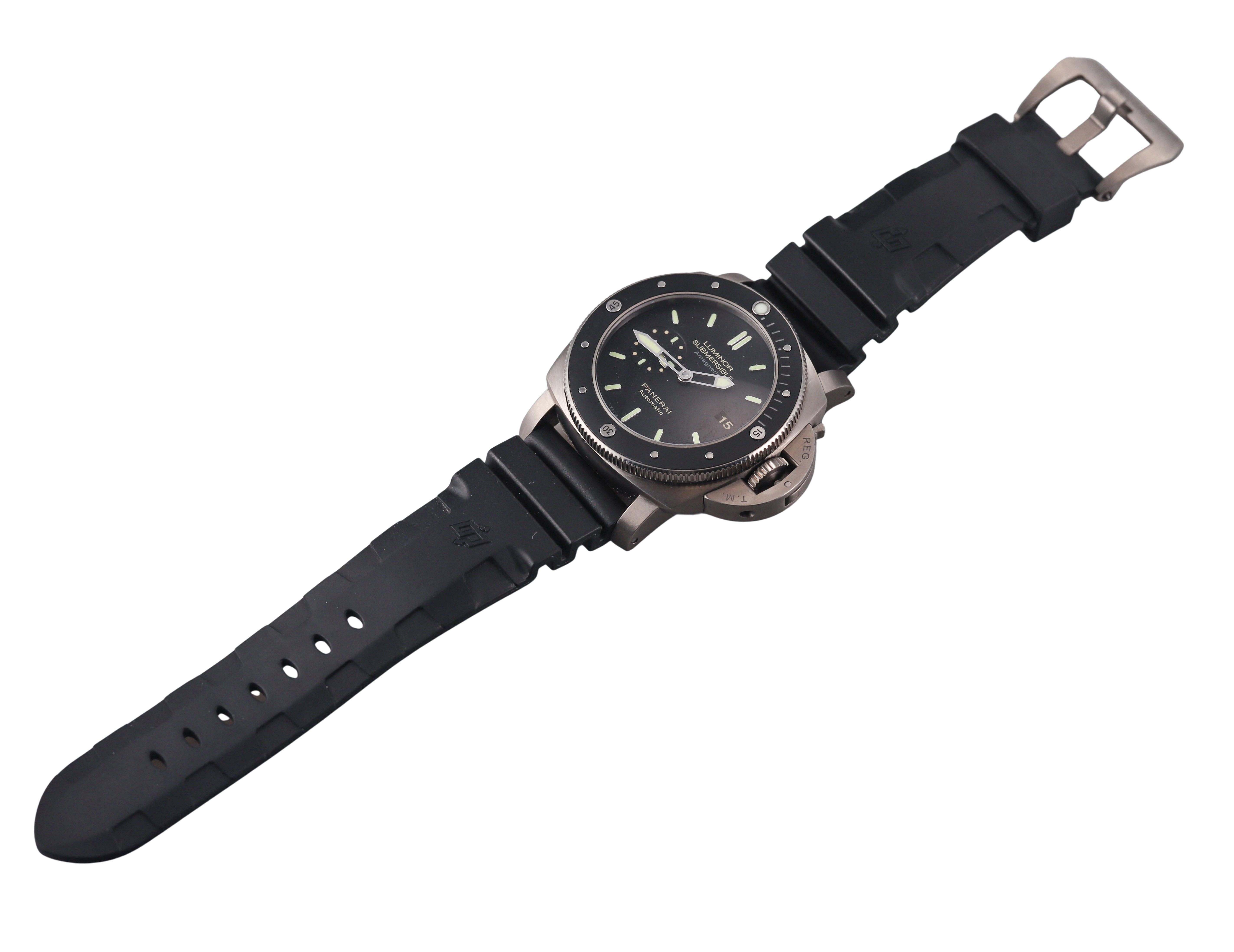 Panerai Luminor Submersible Amagnetic Titanium Watch PAM00389