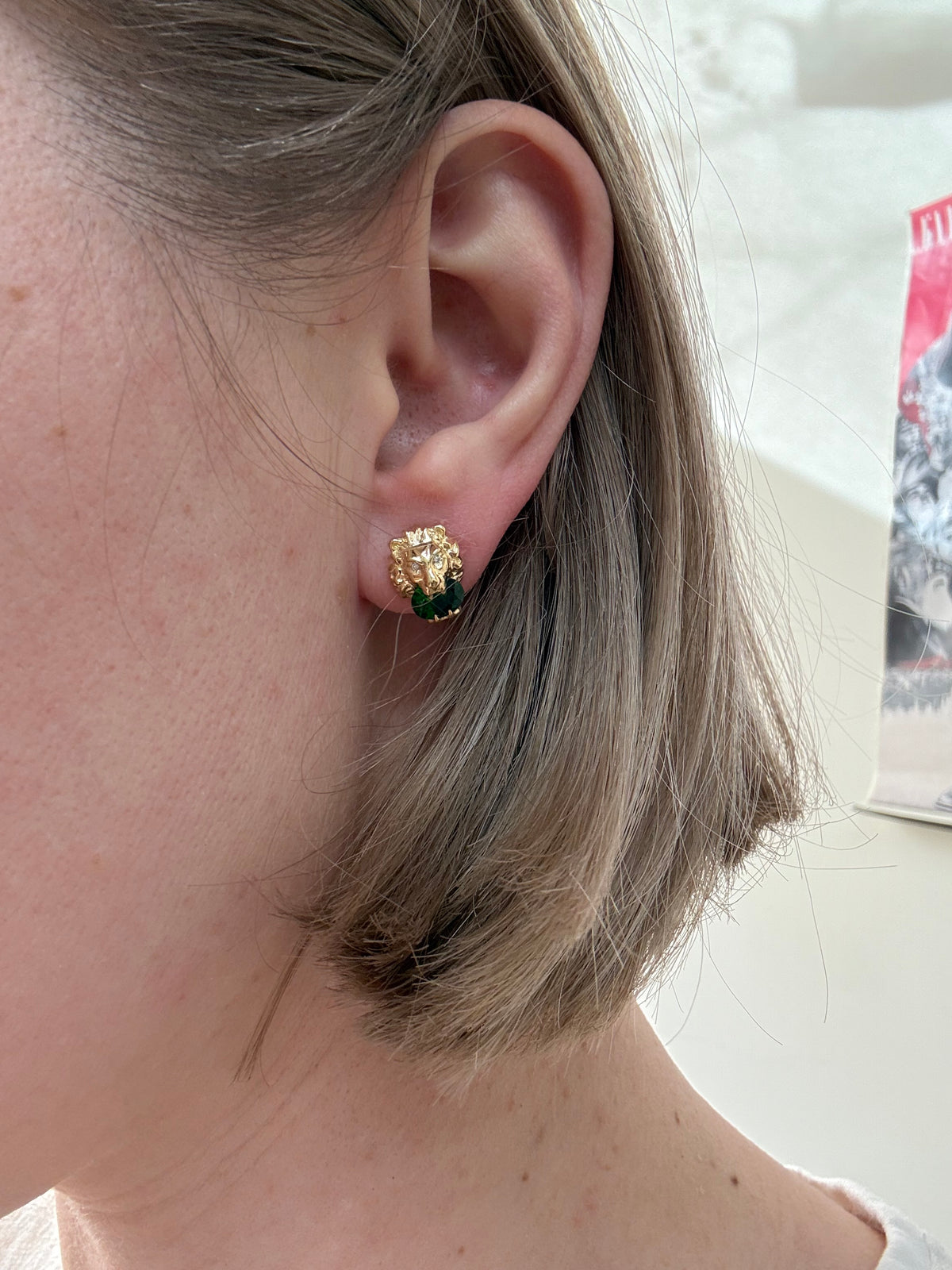 Gucci Lion Head Diopside Diamond 18k Gold Stud Earrings