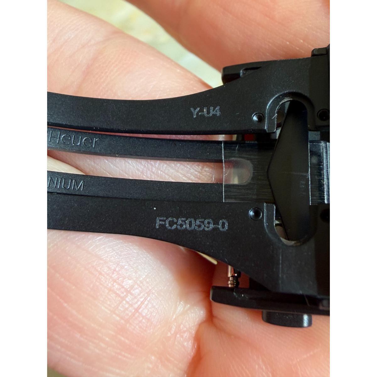 Authentic TAG Heuer Carrera Black Titanium 22mm Deployant Buckle Clasp FC5059-0