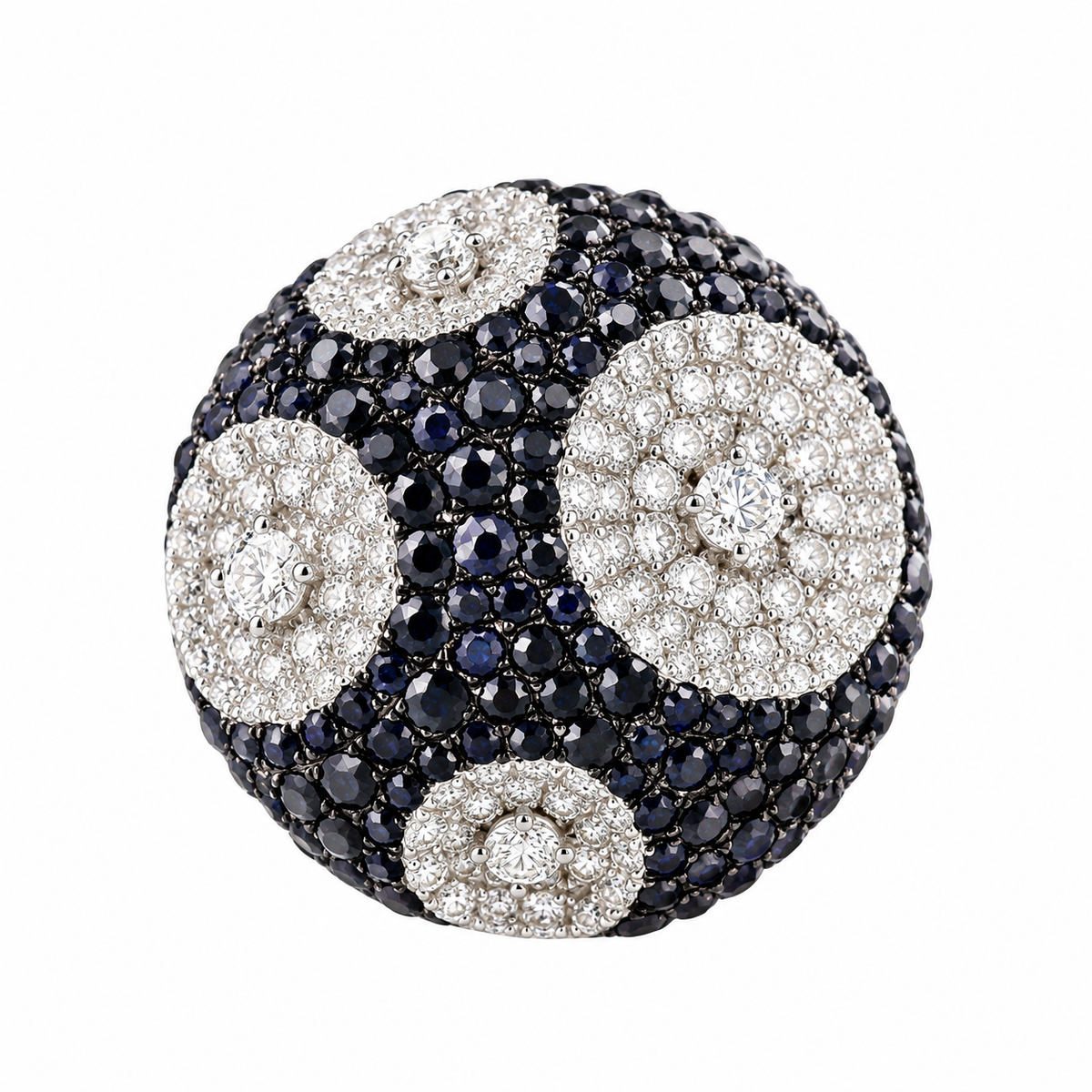 18k Gold Black & White Diamond Ring
