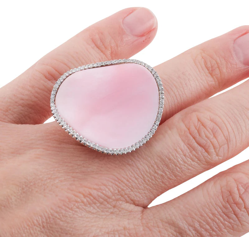 Mimi Milano Aurora Pink Mother of Pearl Diamond Gold Ring